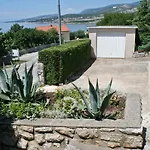 Apartment By The Sea Klenovica, Novi Vinodolski - 5575