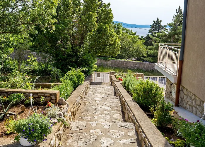 By The Sea Klenovica, Novi Vinodolski - 5575 Апартаменты Кленовица